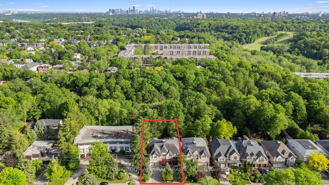35 Wentworth Avenue, Toronto, ON M2N 1T5 photo 2