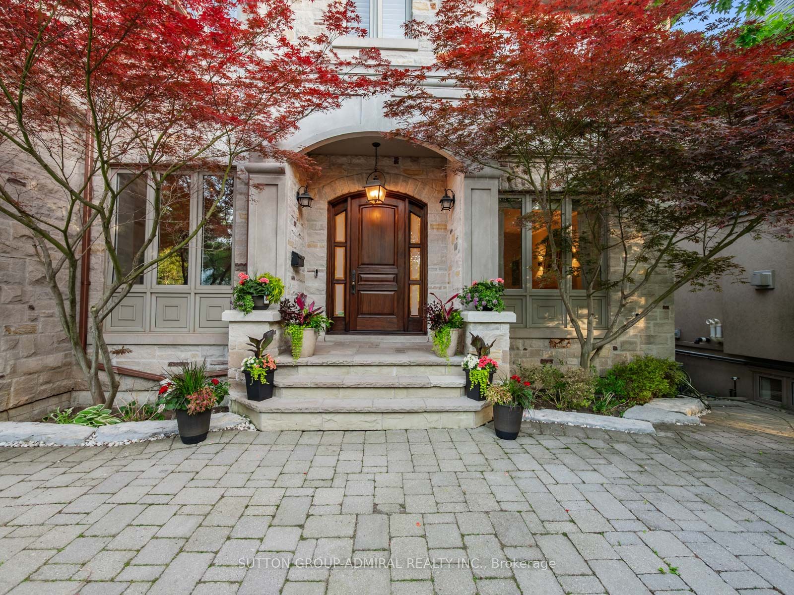 35 Wentworth Avenue, Toronto, ON M2N 1T5 photo 4