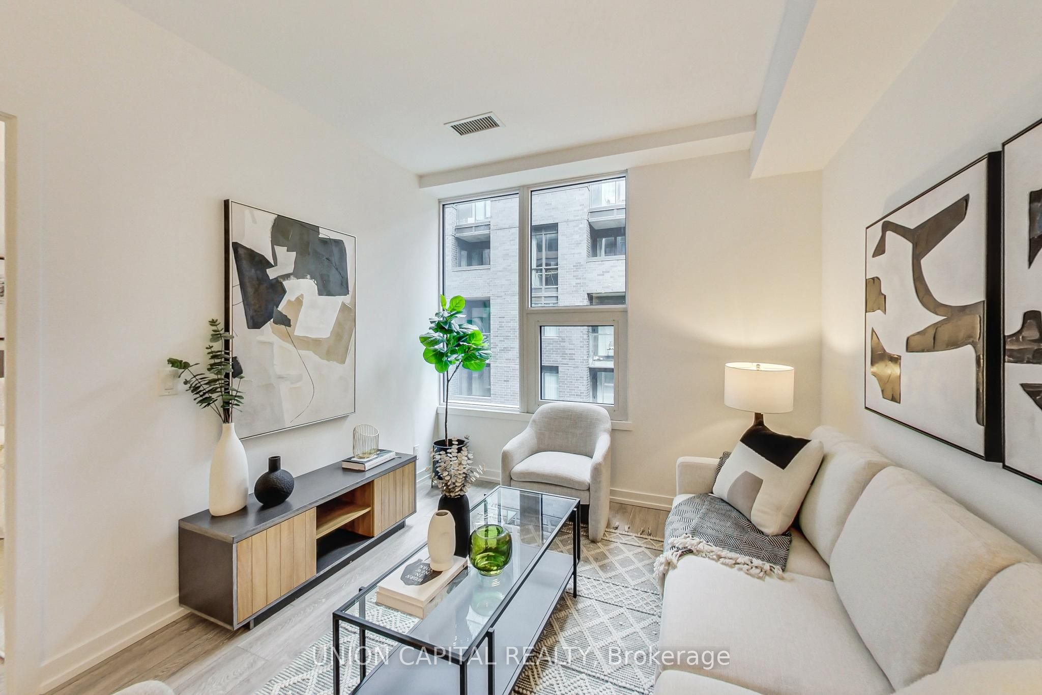 55 Mercer Street 611, Toronto, ON M5V 0W4 photo 5