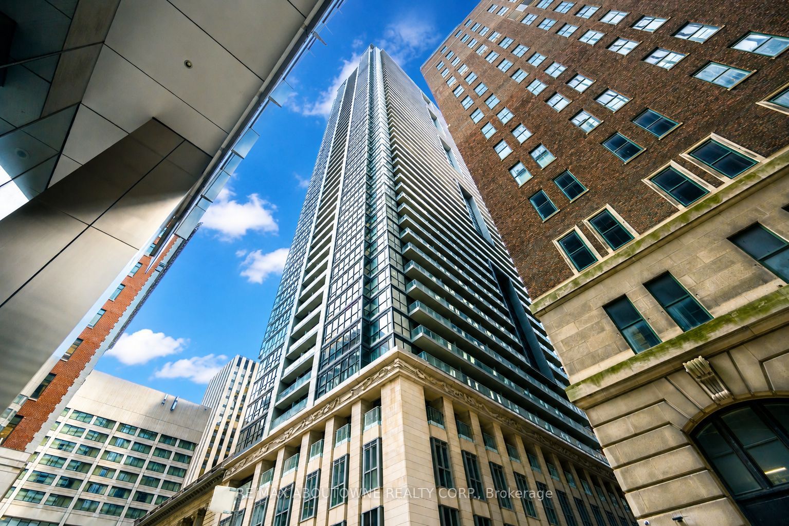 70 Temperance Street 315, Toronto, ON M5H 4E8 photo 2