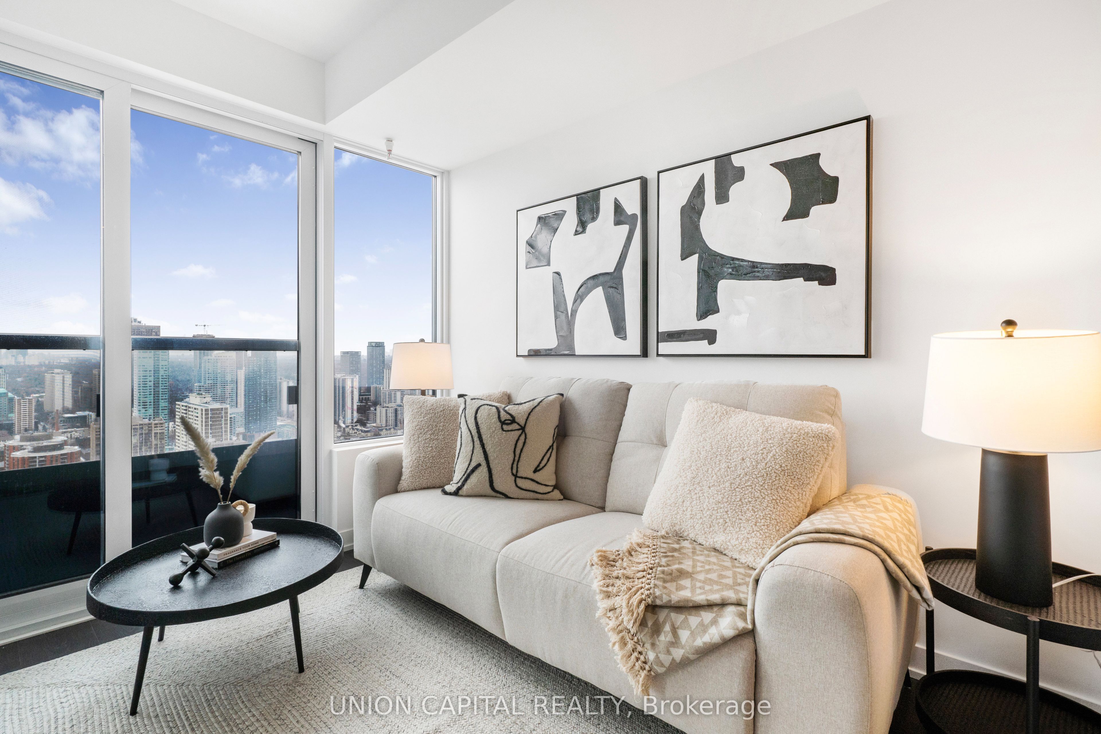 319 Jarvis Street 4908, Toronto, ON M5B 0C8 photo 3