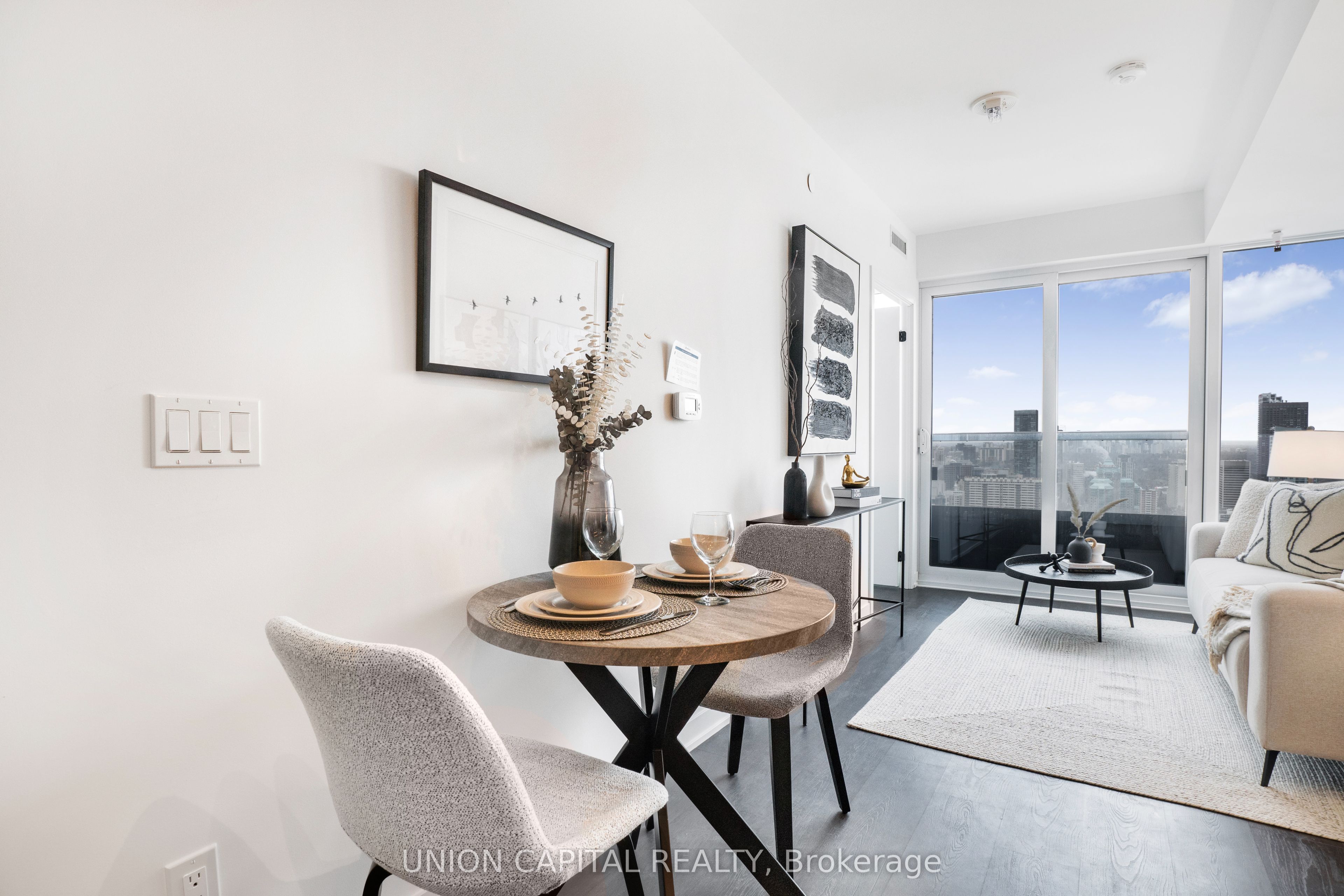 319 Jarvis Street 4908, Toronto, ON M5B 0C8 photo 5