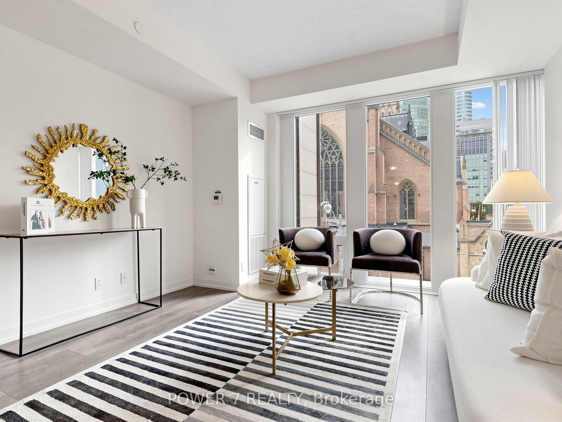 60 Shuter Street 212, Toronto, ON M5B 0B7 photo 3