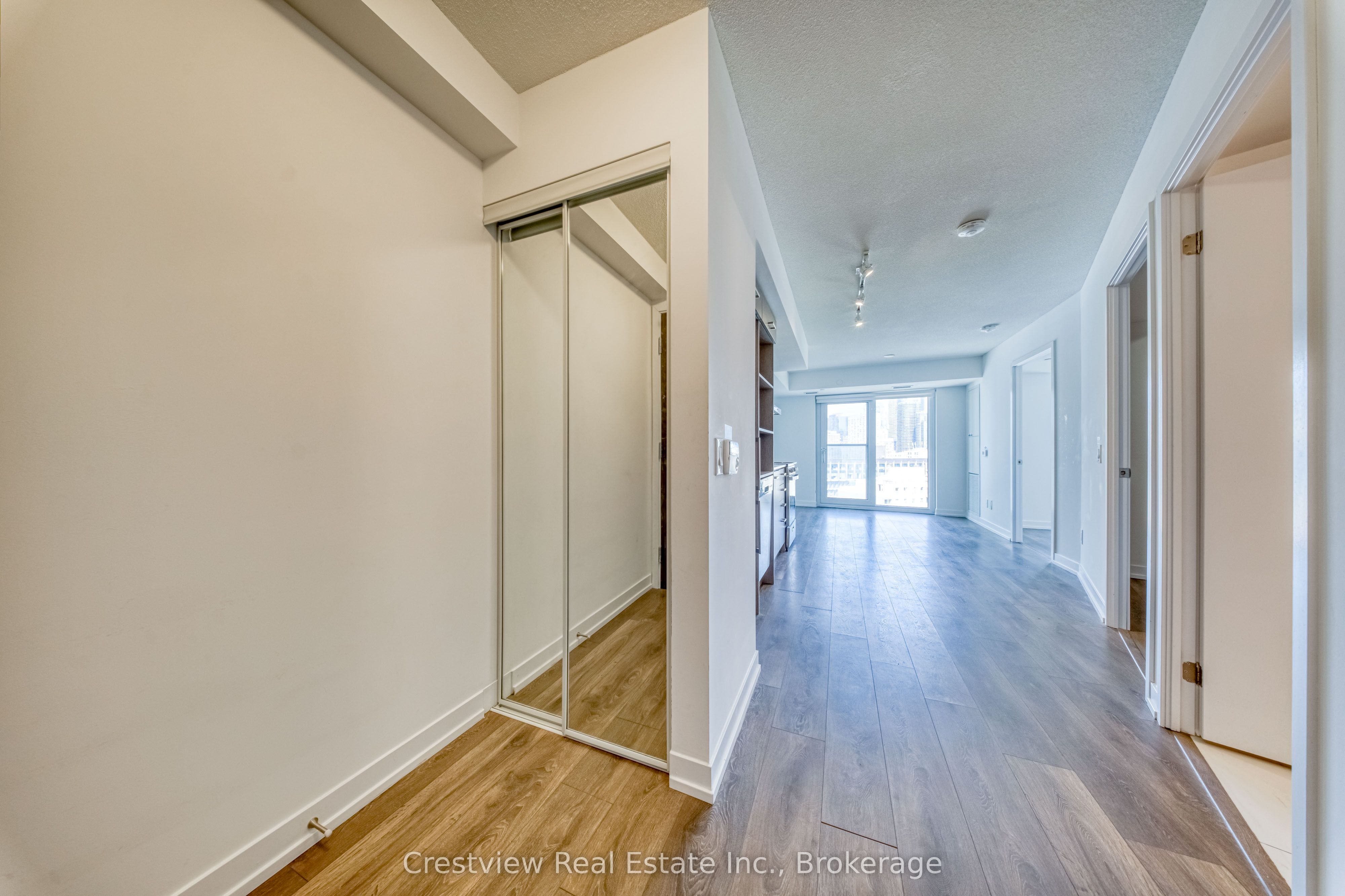 219 Dundas Street E 1908, Toronto, ON M5A 0V1 photo 4