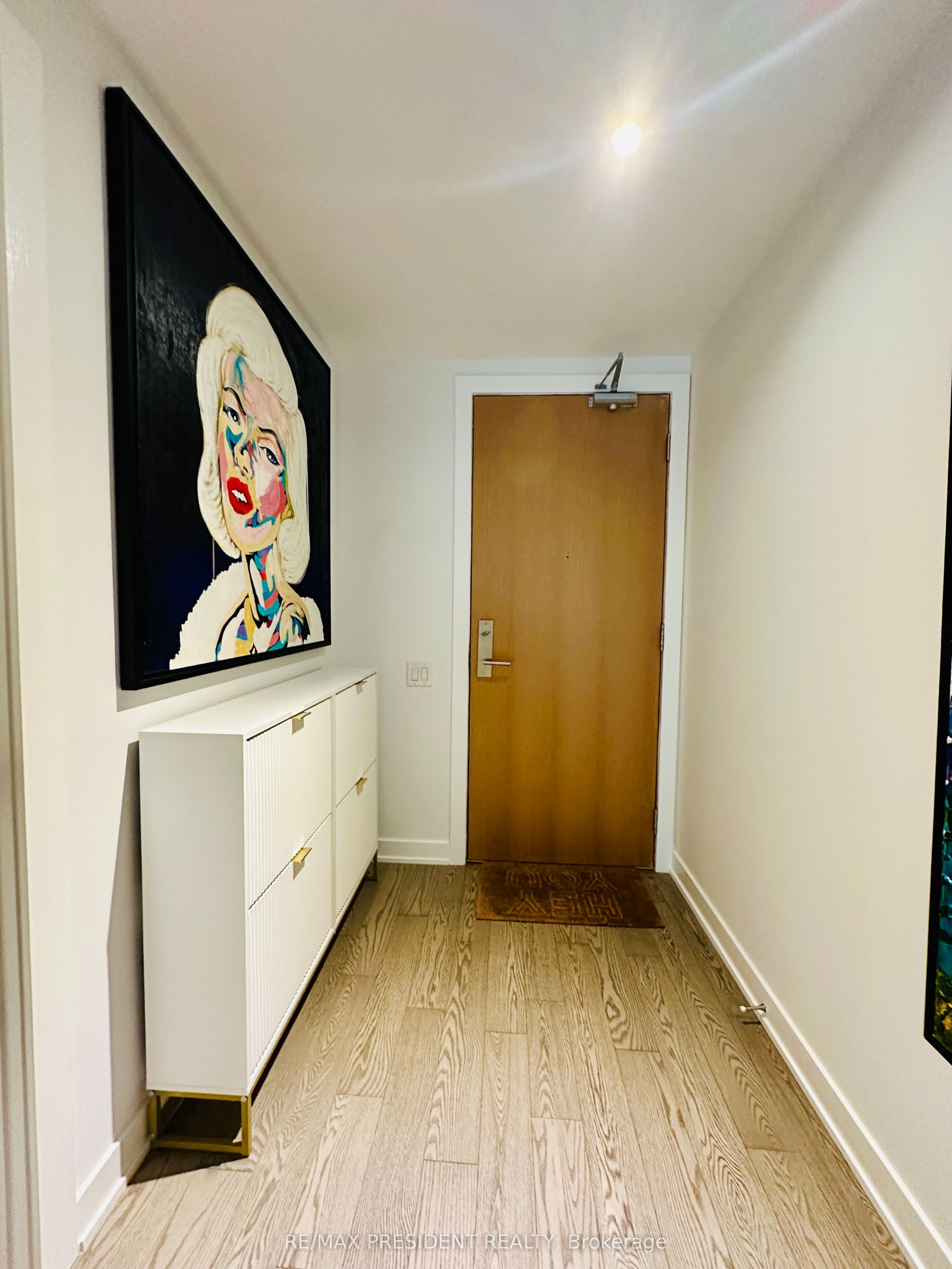 38 Stewart Street 703, Toronto, ON M5V 0H1 photo 2