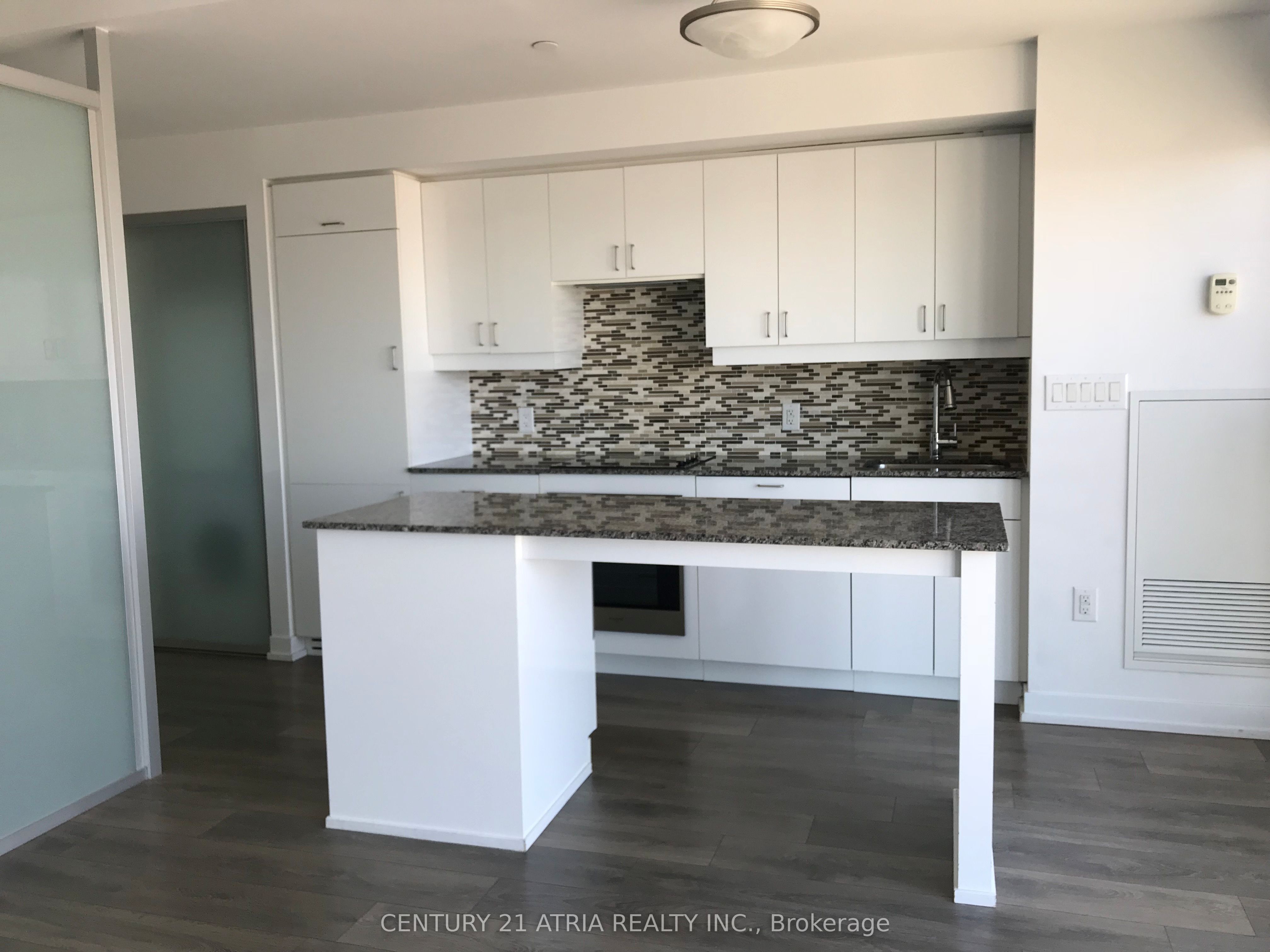 426 University Avenue 3601, Toronto, ON M5G 1S9 photo 4