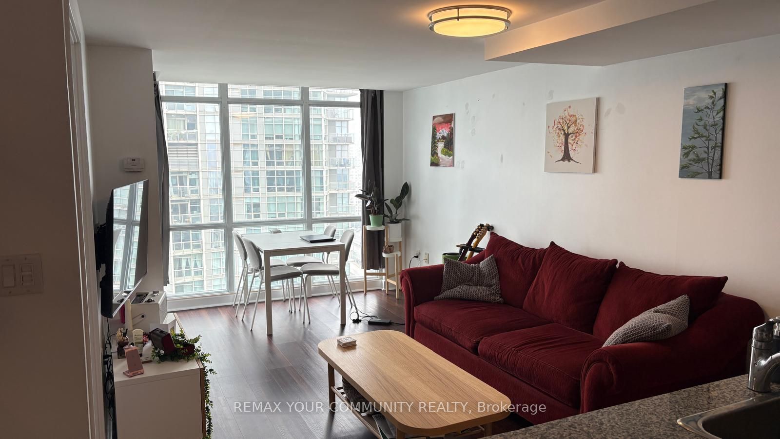 11 Brunel Court 2607, Toronto, ON M5V 3Y3 photo 4