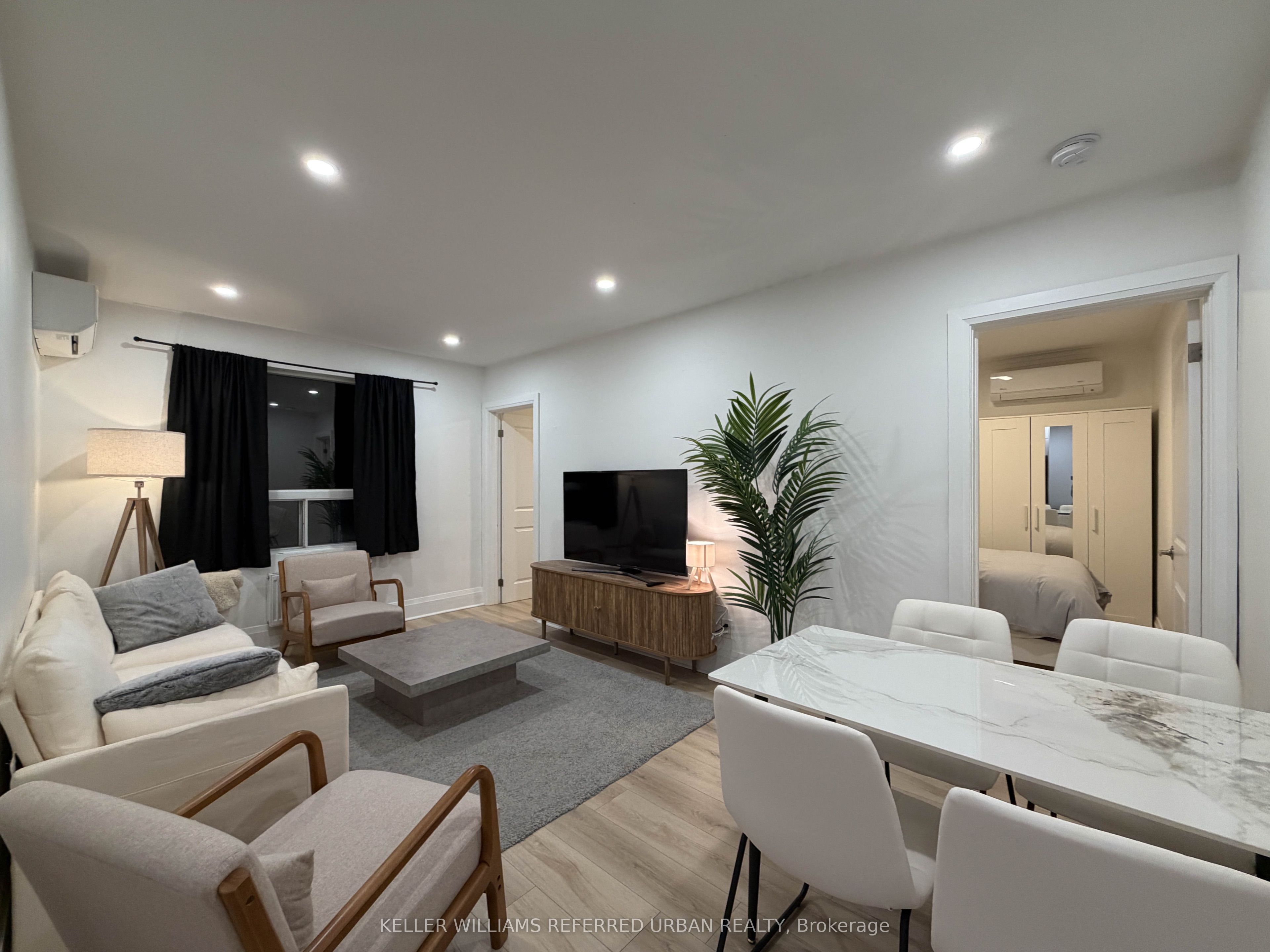 823 Millwood Road 6, Toronto, ON M4G 1W3