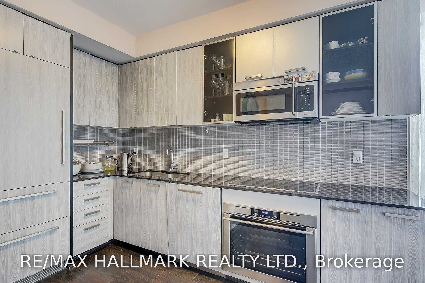 5162 Yonge Street LPH303, Toronto, ON M2N 0E9 photo 5