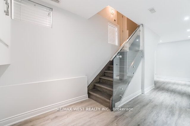 63 Belvidere Avenue Basement, Toronto, ON M6C 1P8 photo 3