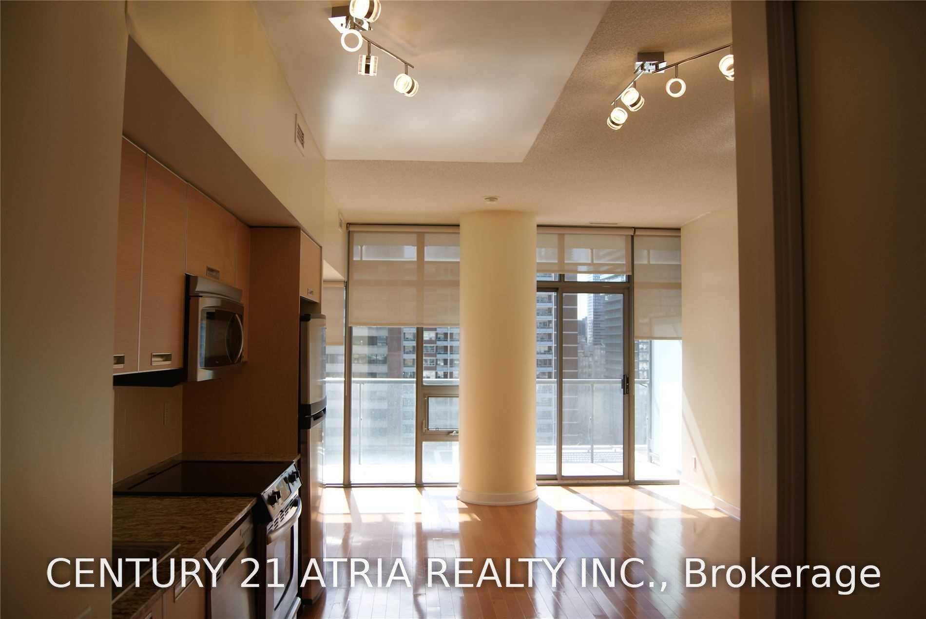 33 Charles Street E 1304, Toronto, ON M4Y 0A2
