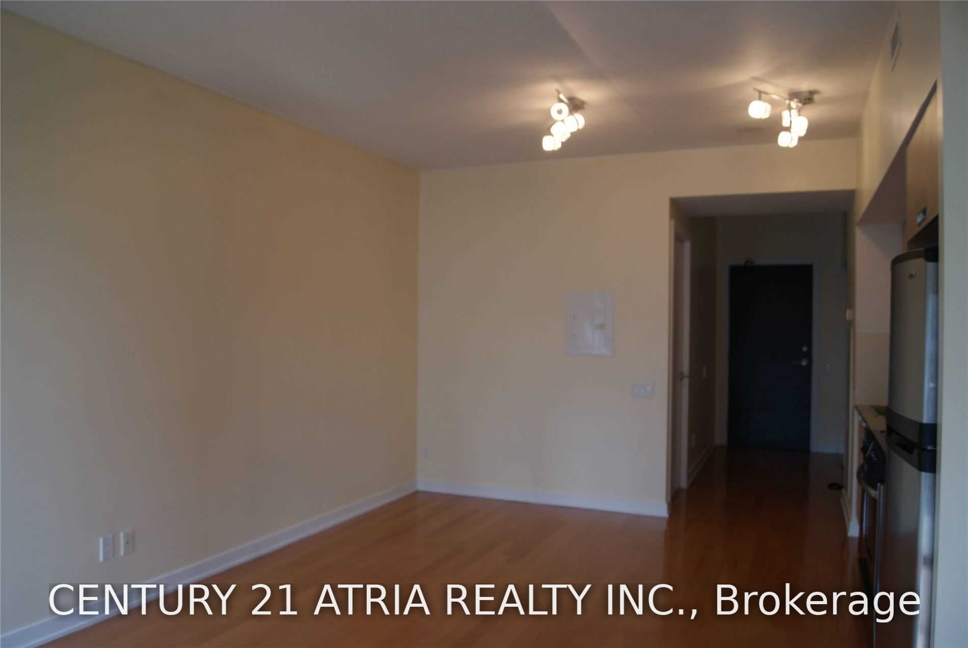 33 Charles Street E 1304, Toronto, ON M4Y 0A2 photo 2