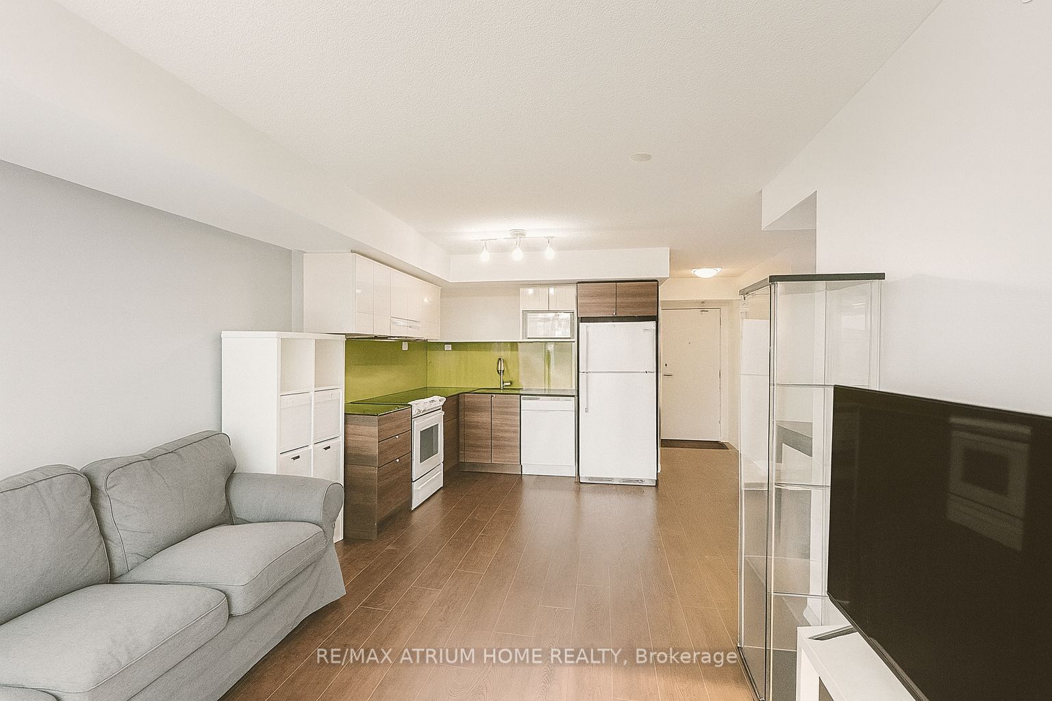 72 Esther Shiner Boulevard 320, Toronto, ON M2K 0C4 photo 3