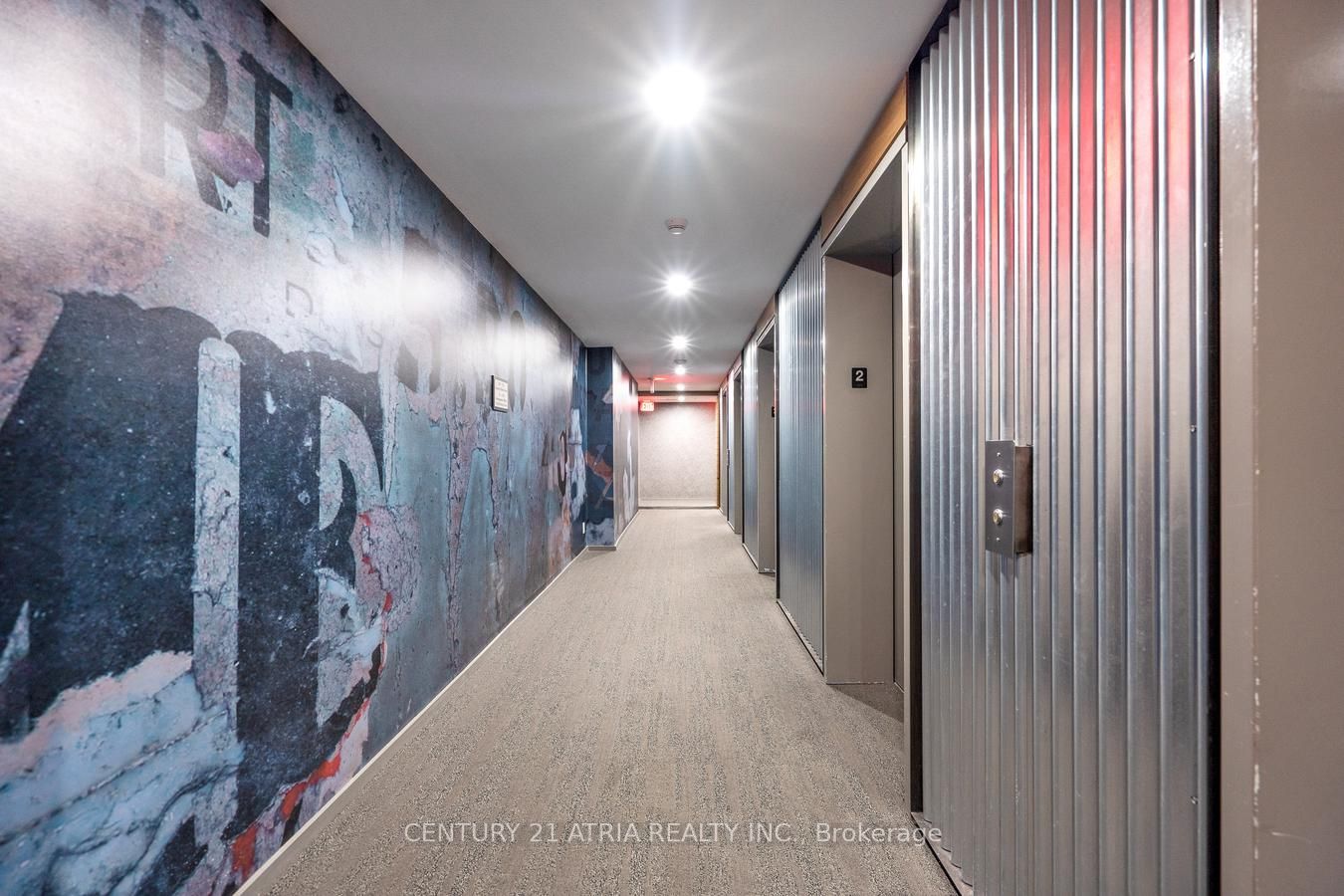 5 St Joseph Street 207, Toronto, ON M4Y 1J6 photo 3