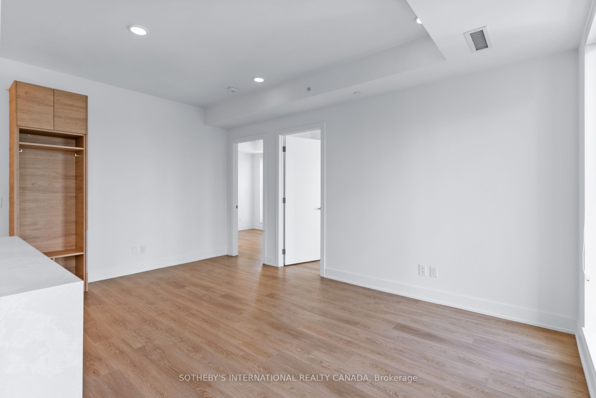 200 Redpath Avenue 3605, Toronto, ON M4P 0E6 photo 5