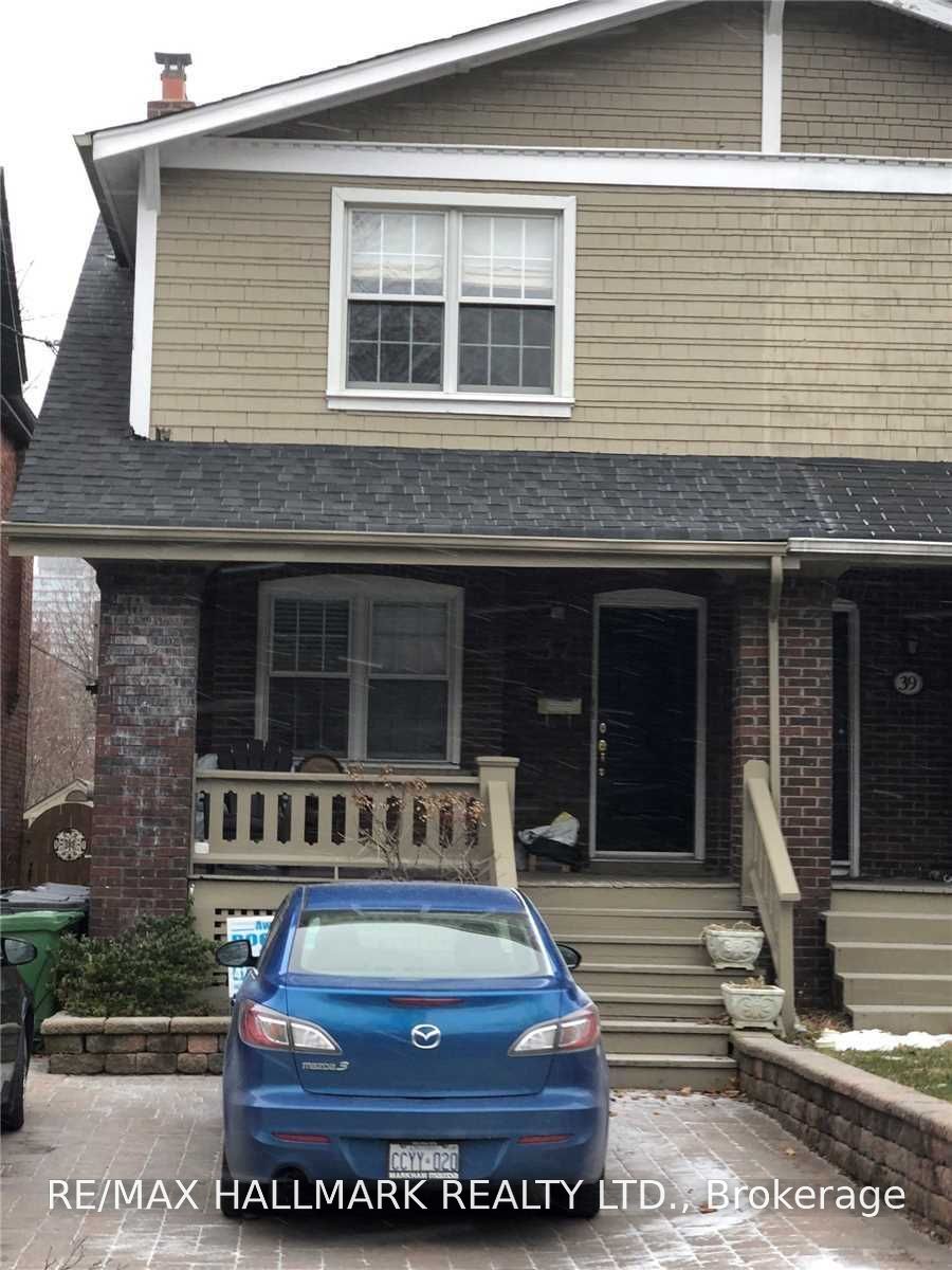 37 Lola Road Upper, Toronto, ON M5P 1E5