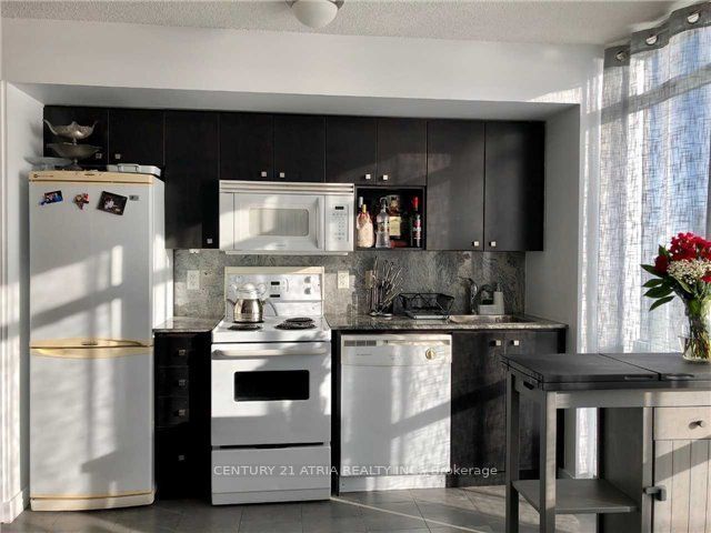 11 Brunel Court 4809, Toronto, ON M5V 3Y3 photo 2