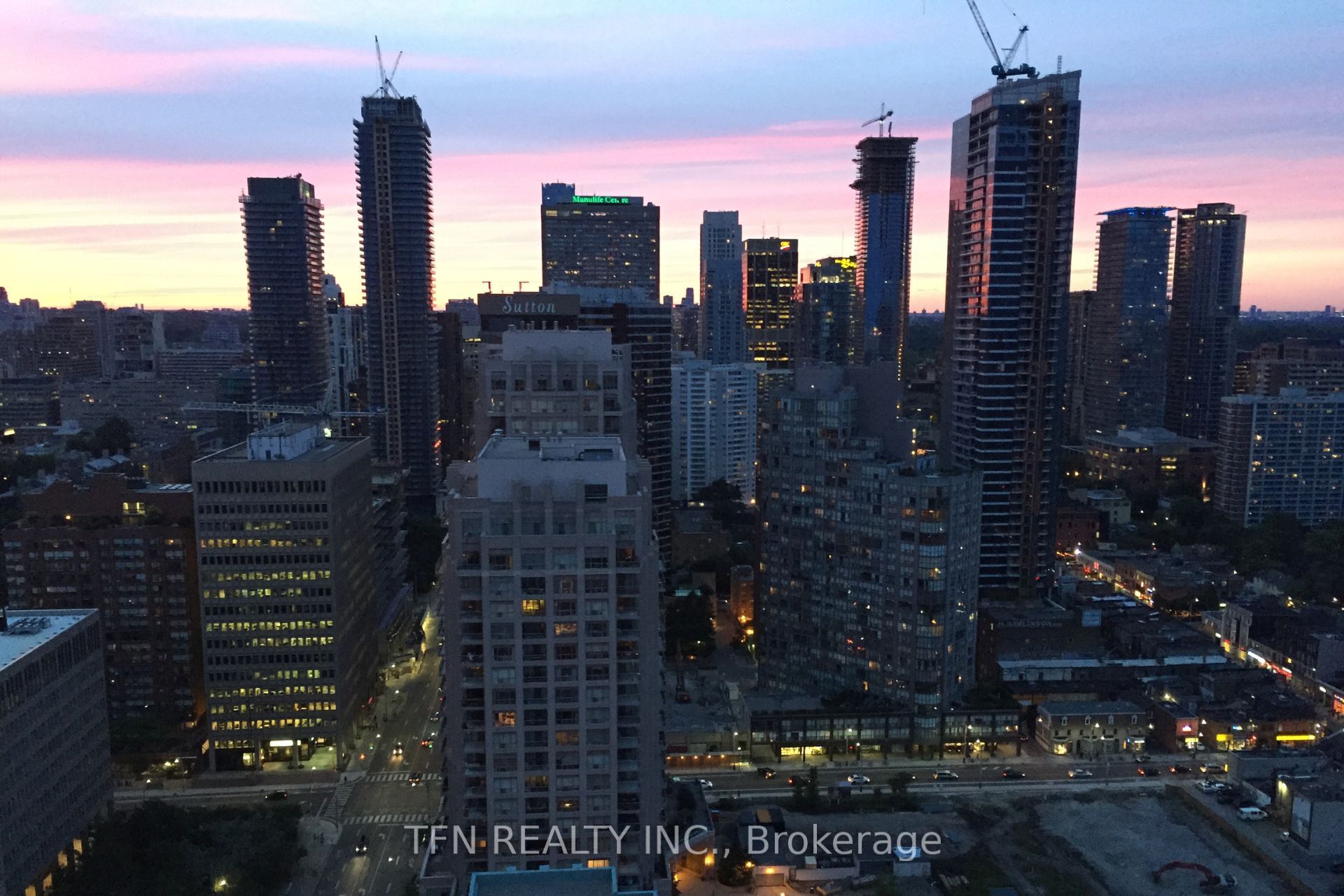 37 Grosvenor Street 3504, Toronto, ON M4Y 3G5 photo 5