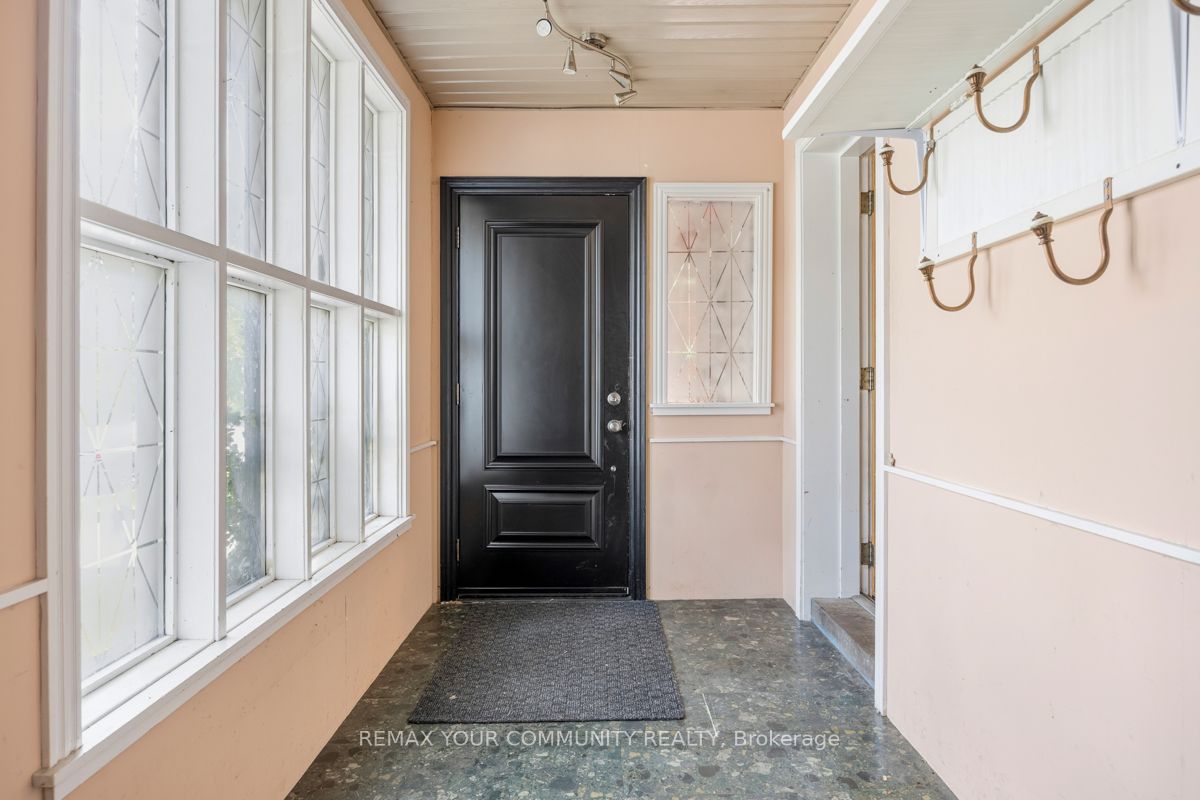 39 Cadillac Avenue, Toronto, ON M3H 1S3 photo 4