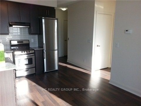 68 Canterbury Place 1606, Toronto, ON M2N 2N1 photo 3