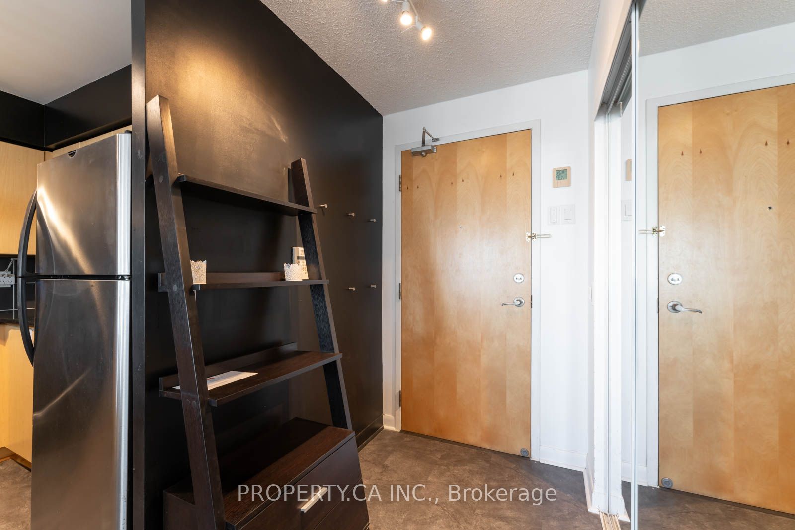 4978 Yonge Street 1609, Toronto, ON M2N 7G8 photo 2
