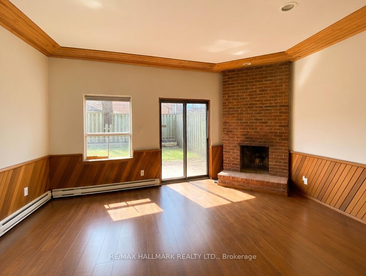 222 Broadway Avenue, Toronto, ON M4P 1V9 photo 3