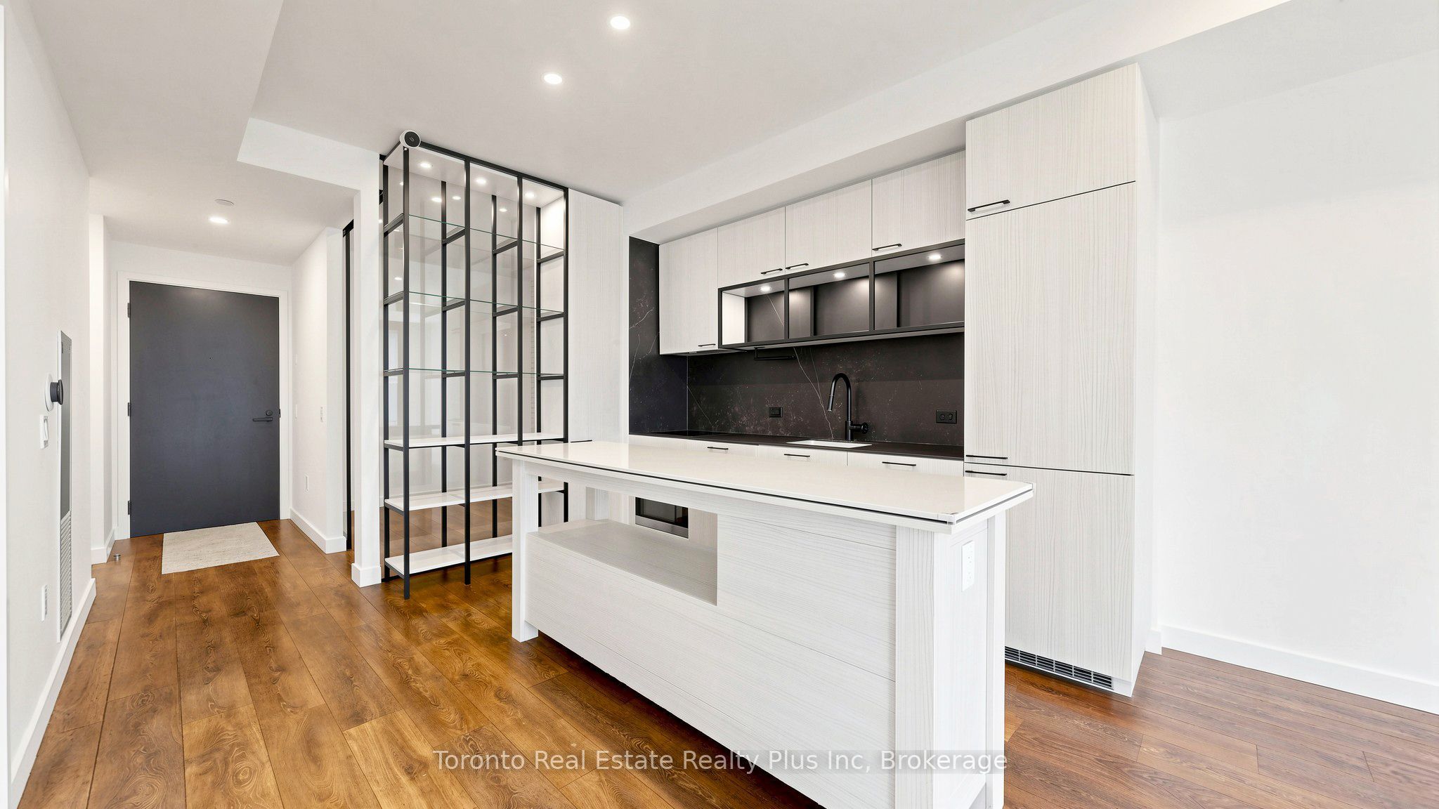 505 Richmond Street W 729, Toronto, ON M5V 1Y3 photo 5