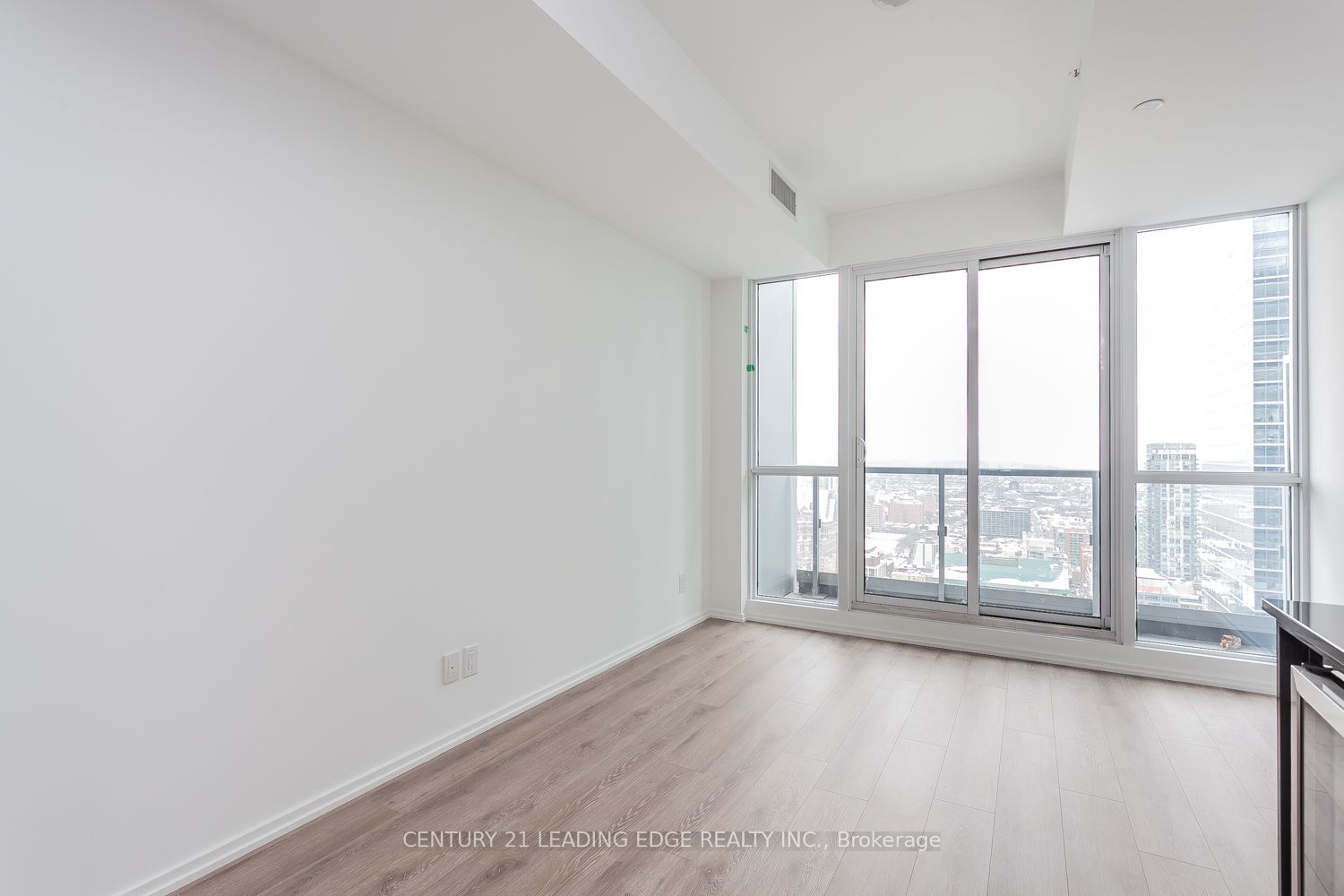 70 Temperance Street 4404, Toronto, ON M5H 0B1 photo 4