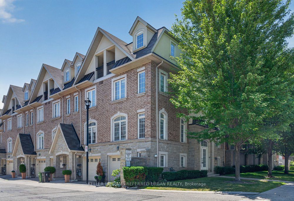 233 Finch Avenue E, Toronto, ON M2N 4S1