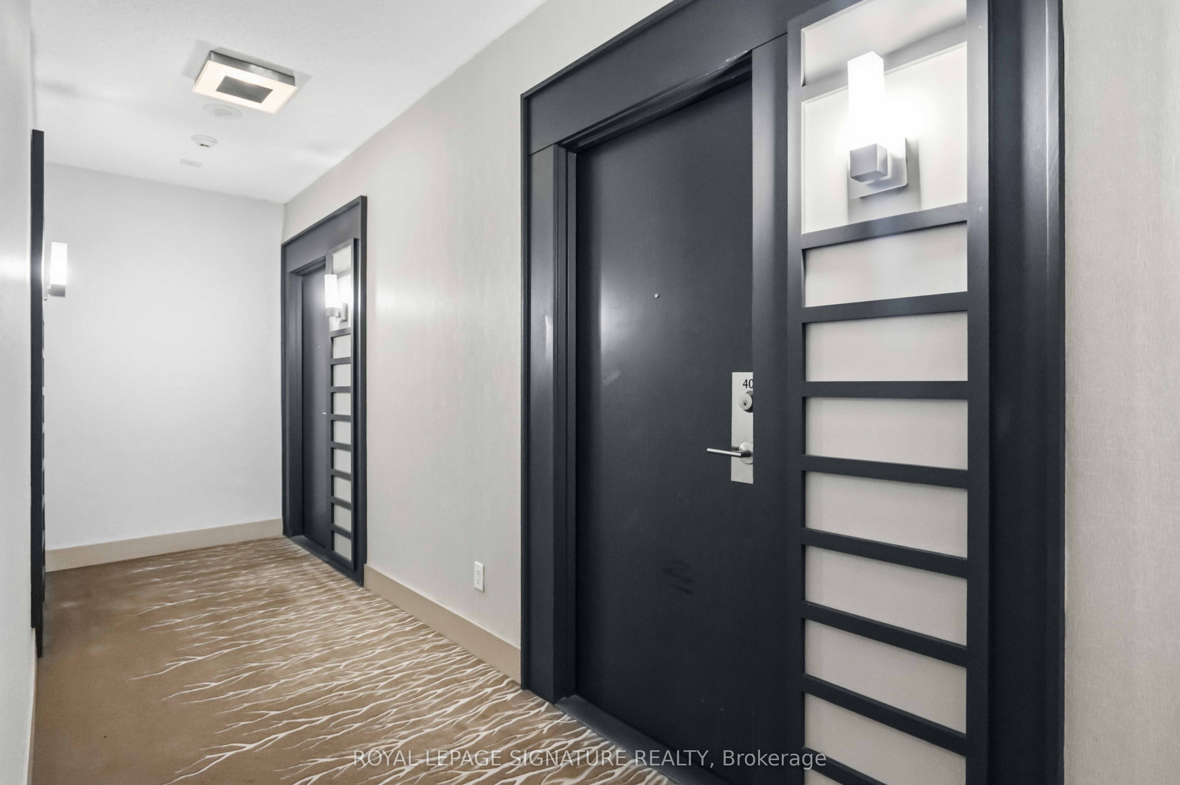 181 Wynford Drive 403, Toronto, ON M3C 0C6 photo 2