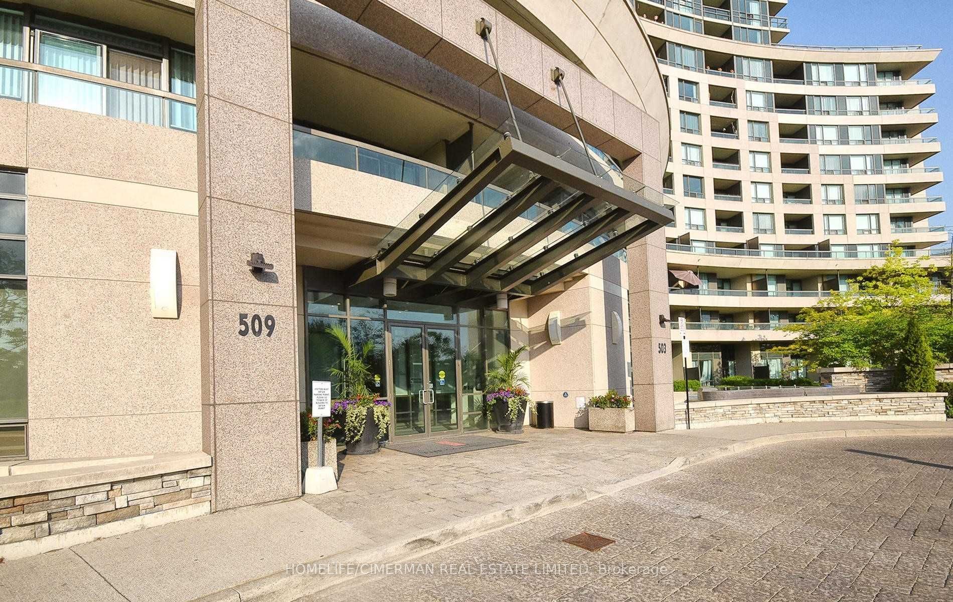 503 Beecroft Road 602, Toronto, ON M2N 0A3 photo 2
