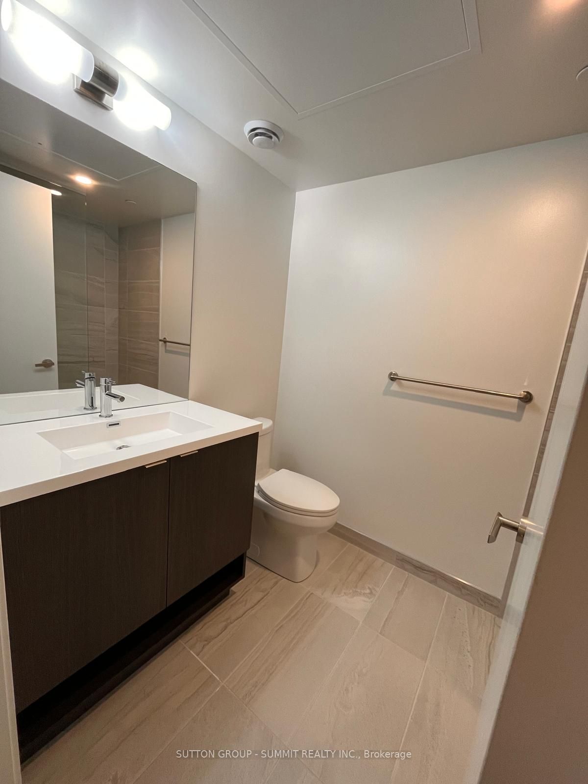138 DOWNES Street 4305, Toronto, ON M5E 0E4 photo 5