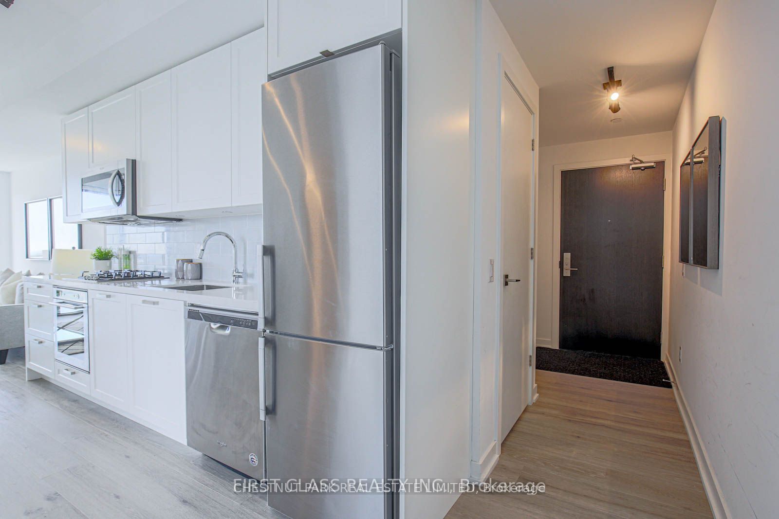 55 Ontario Street 2004, Toronto, ON M5A 2V1 photo 5