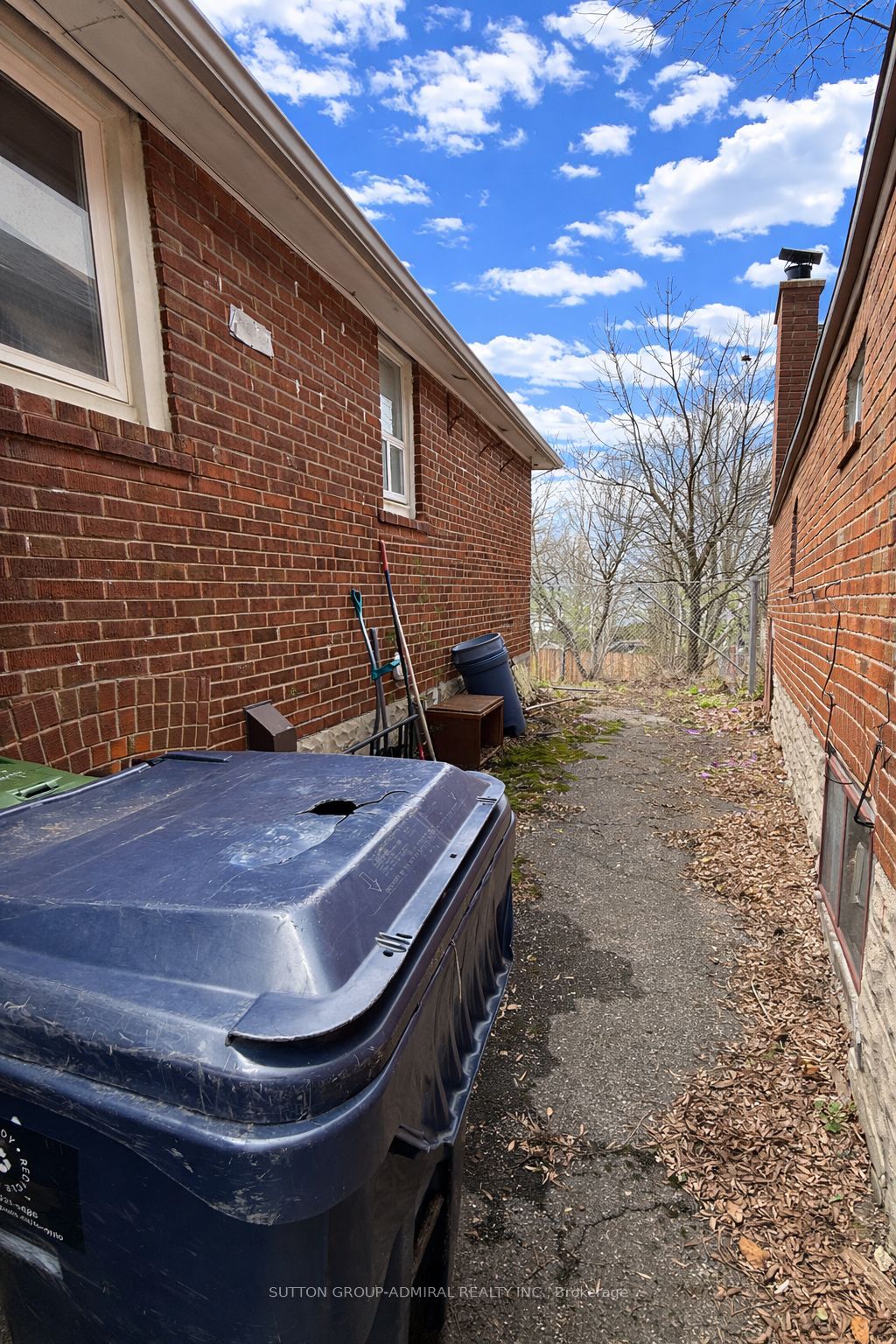 368 Winnett Avenue, Toronto, ON M6C 3M1 photo 5