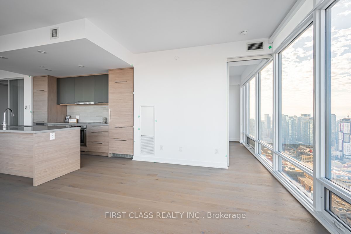488 University Avenue 3916, Toronto, ON M5G 0C1 photo 4