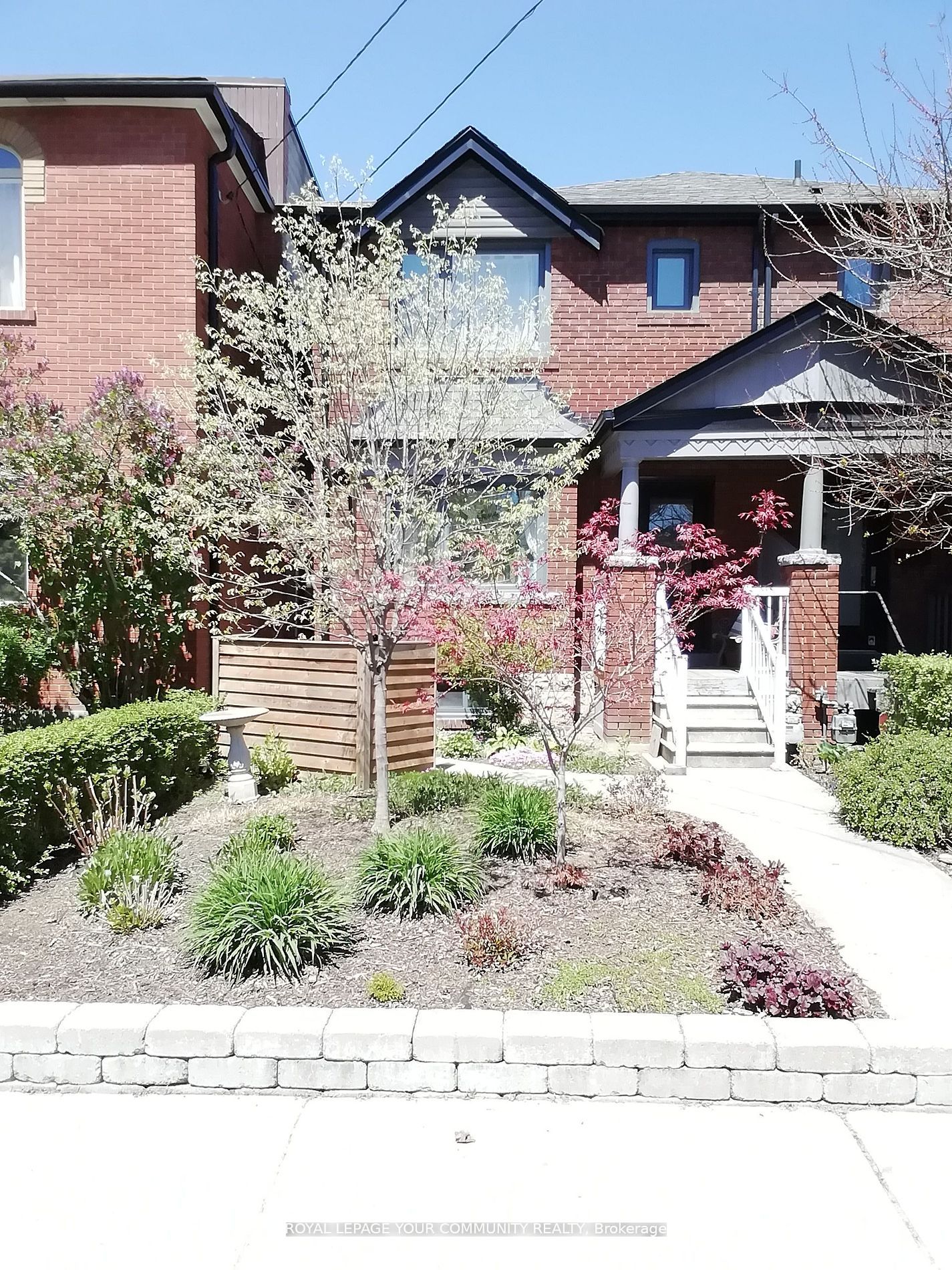 10 Ulster Street Lower, Toronto, ON M5S 1E2