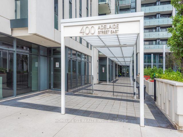 400 Adelaide Street E 1101, Toronto, ON M5A 4S3 photo 2