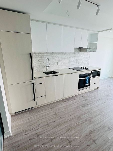 252 Church Street LPH05, Toronto, ON M5B 0E6 photo 3