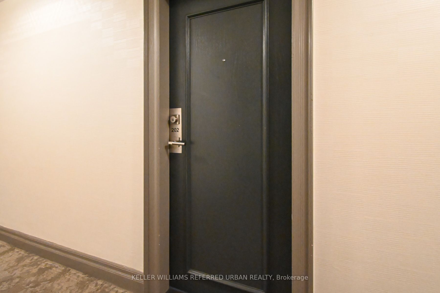 109 Front Street E 202, Toronto, ON M5A 4P7 photo 5