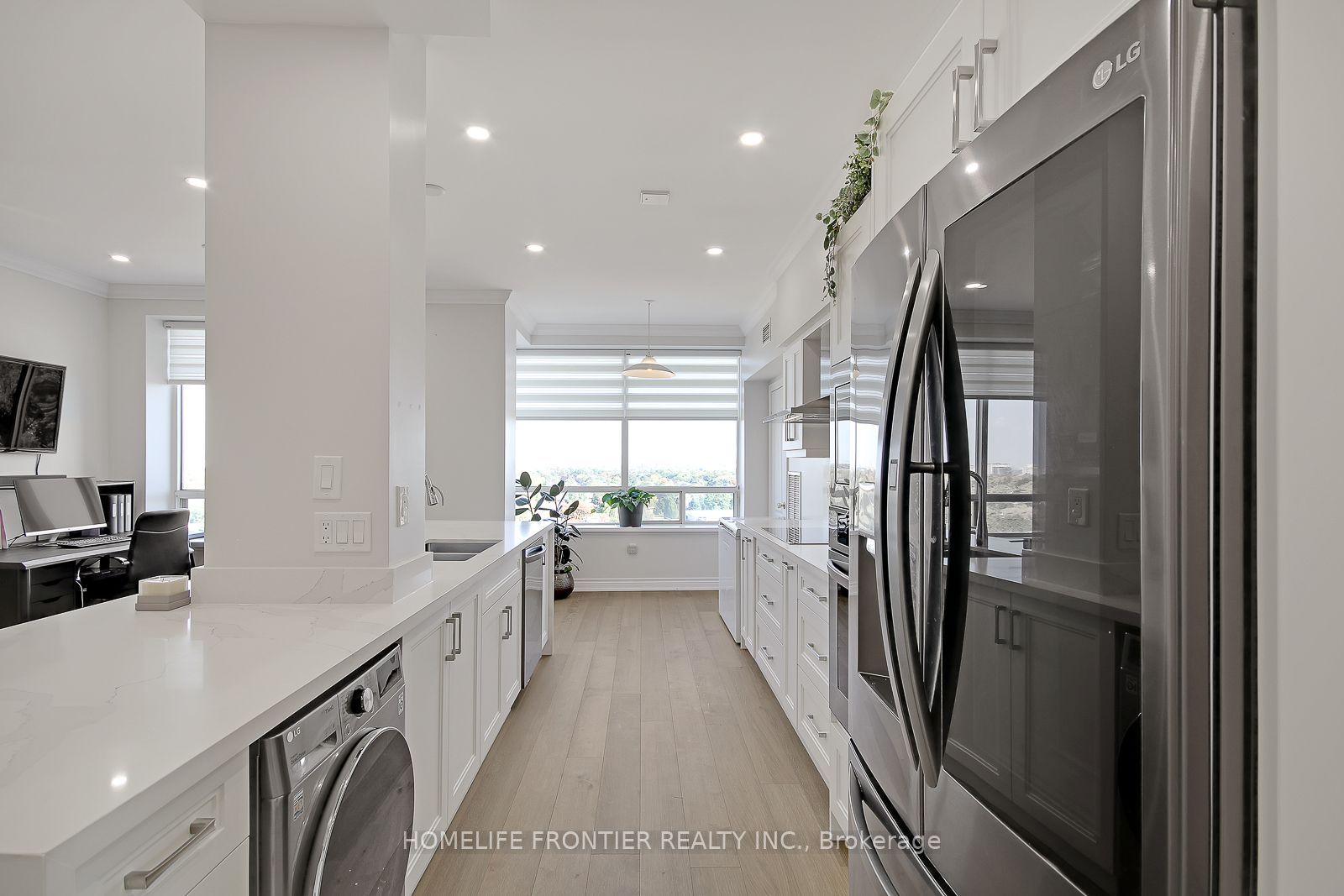 88 Grandview Way PH12, Toronto, ON M2N 6V6 photo 4