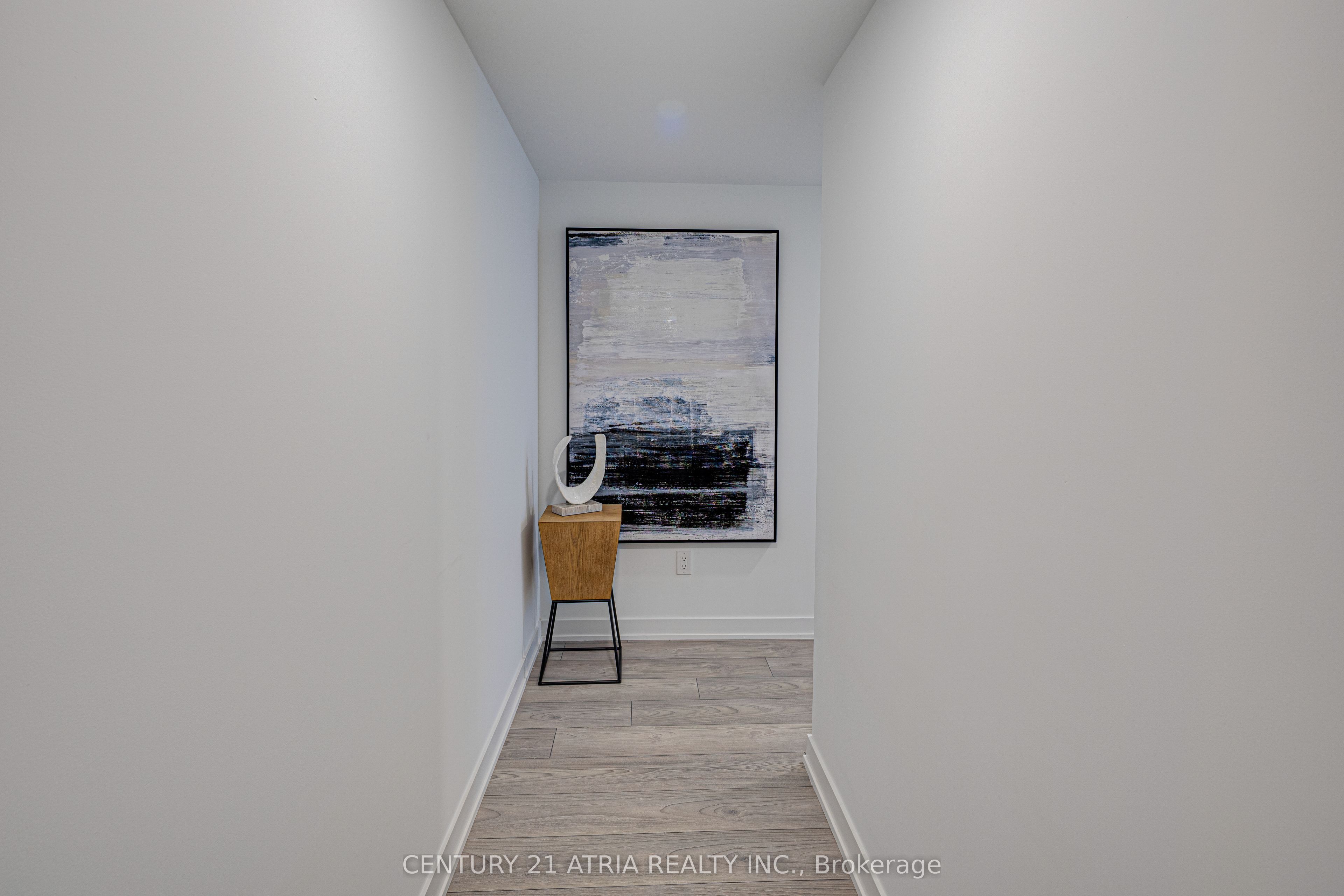 252 Church Street 2706, Toronto, ON M5B 0E6 photo 2