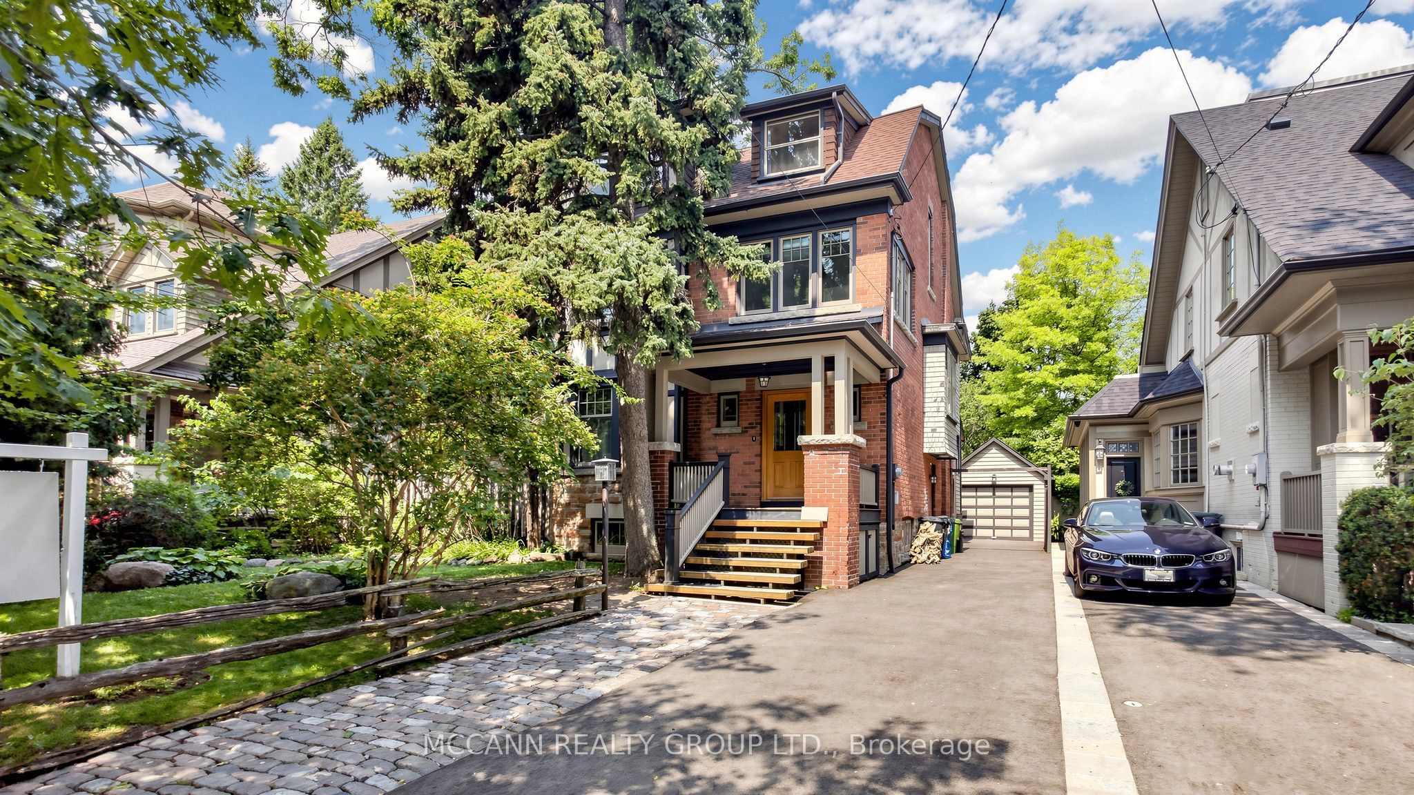 252 Sheldrake Boulevard, Toronto, ON M4P 2B6