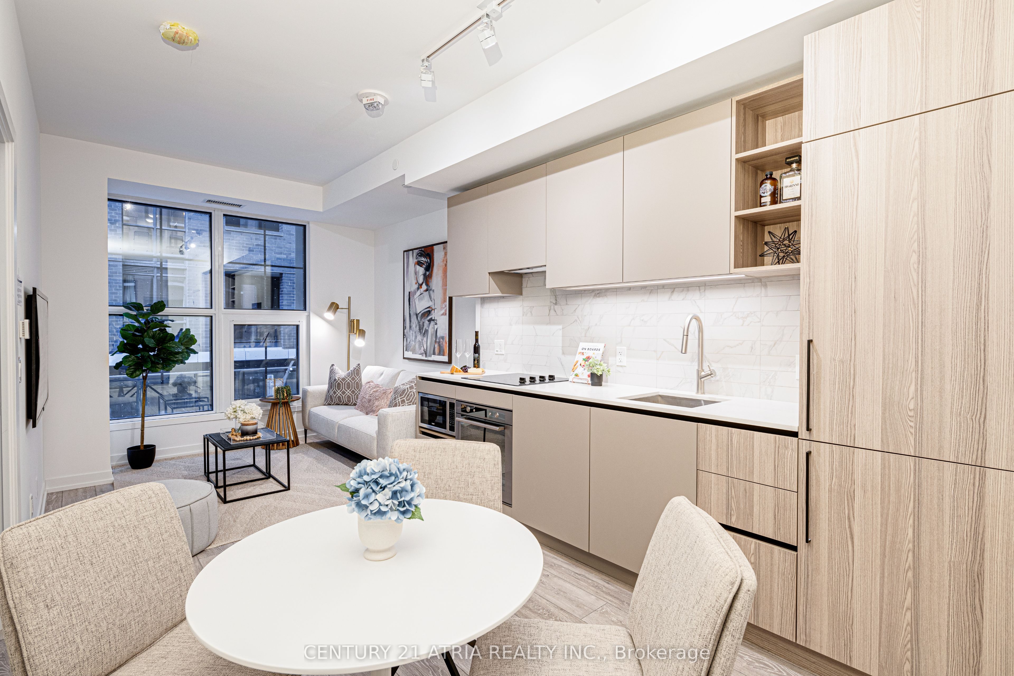 55 Mercer Street 308, Toronto, ON M5V 0W4 photo 4