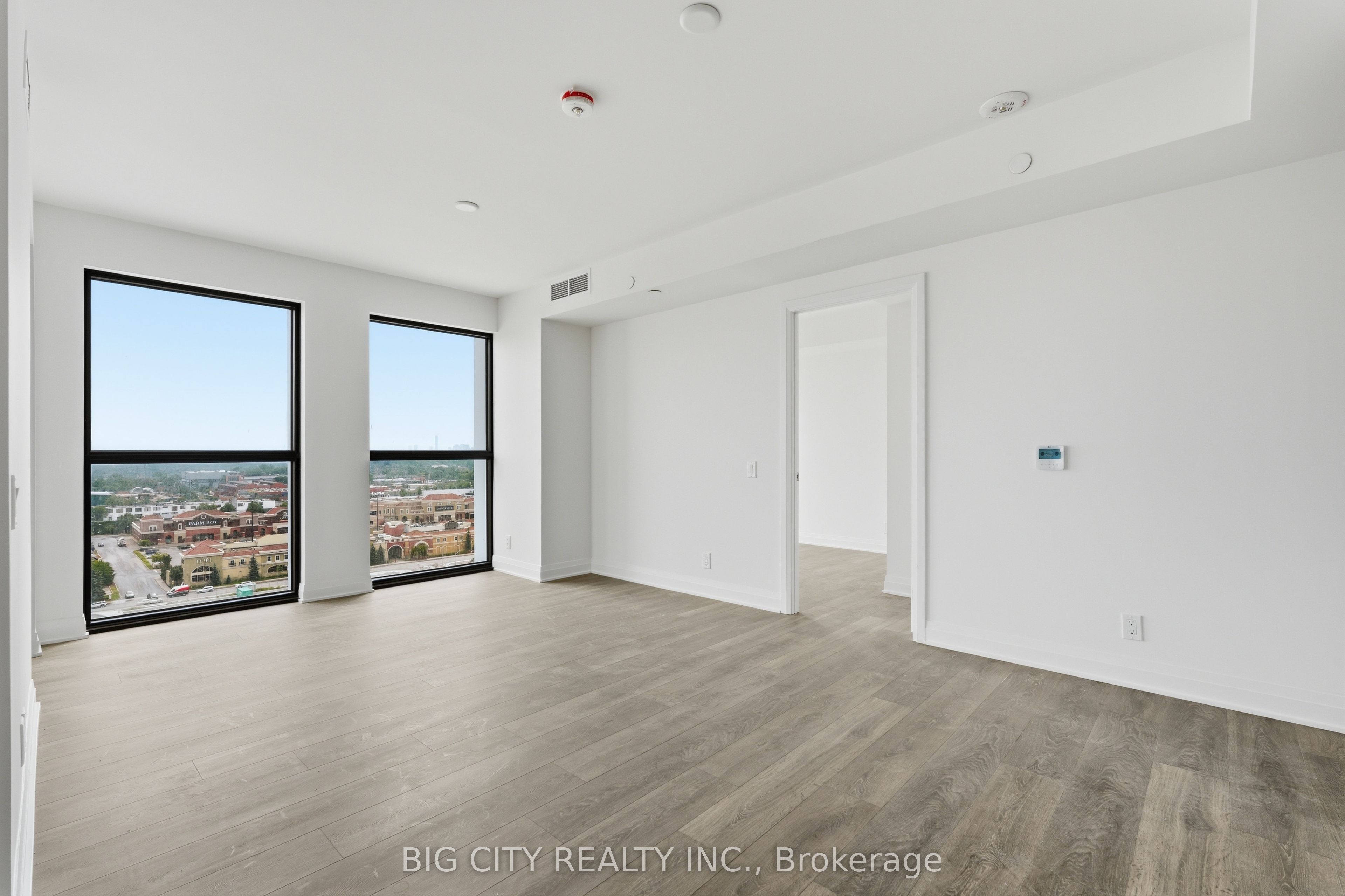 25 Frederick Todd Way 1410, Toronto, ON M4G 0C9 photo 4