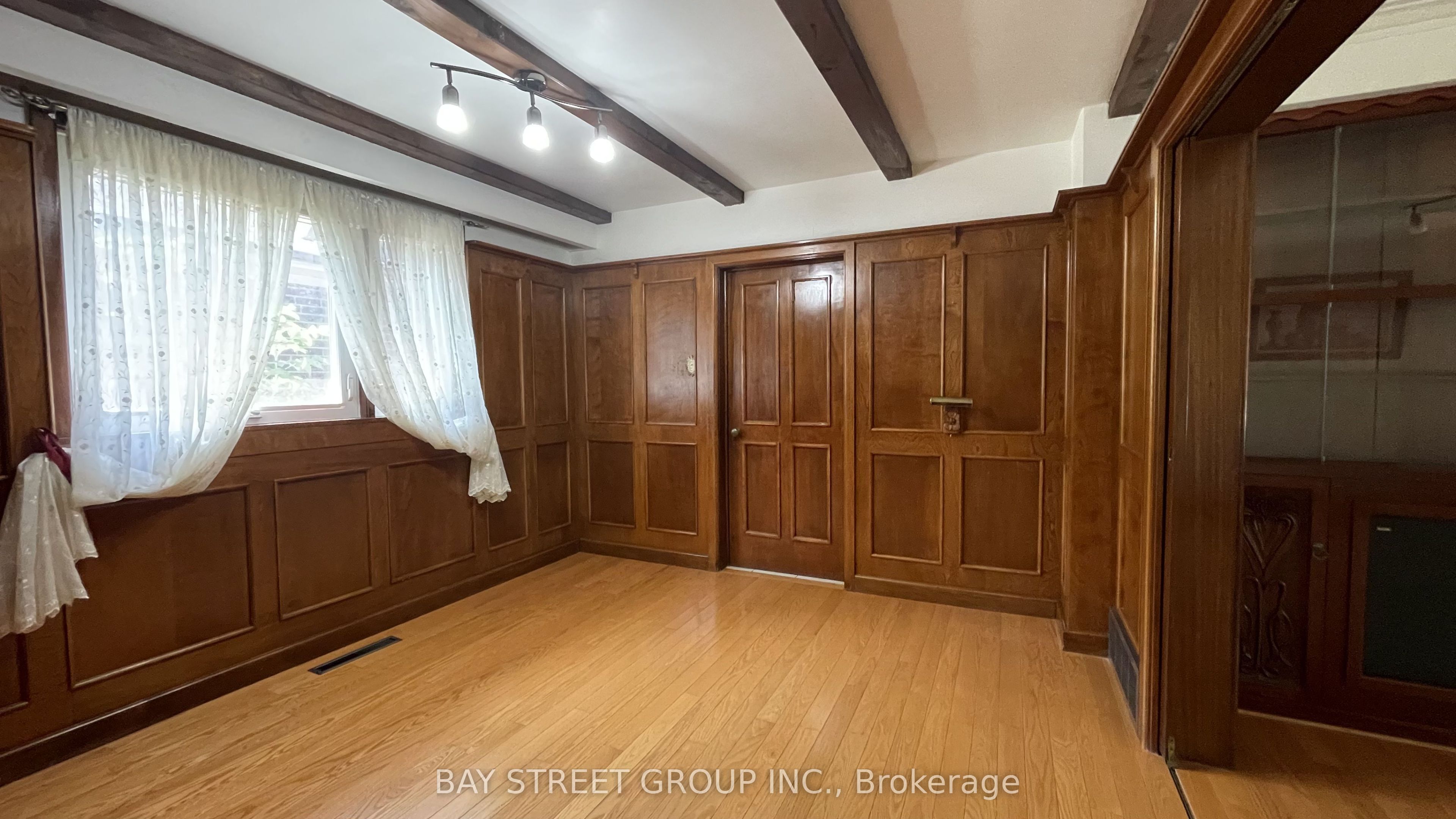260 Moore Park Avenue, Toronto, ON M2M 1N6 photo 5