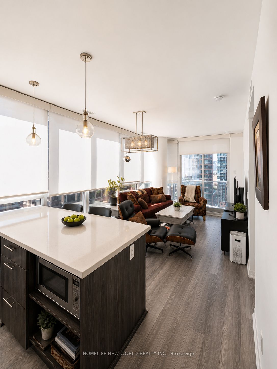 8 Mercer Street 1408, Toronto, ON M5V 0C4