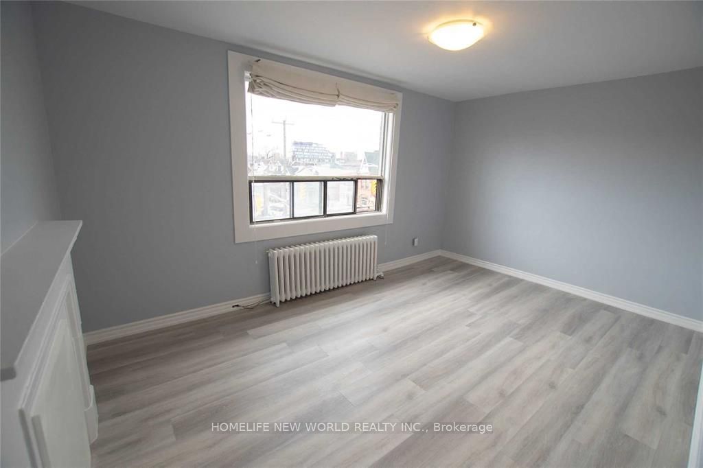 1104 College Street 3RD Floor, Toronto, ON M6H 1B3 photo 3