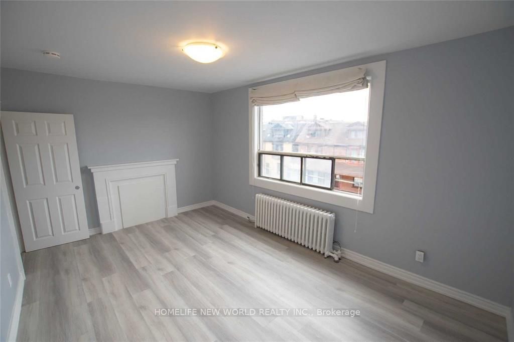 1104 College Street 3RD Floor, Toronto, ON M6H 1B3 photo 4