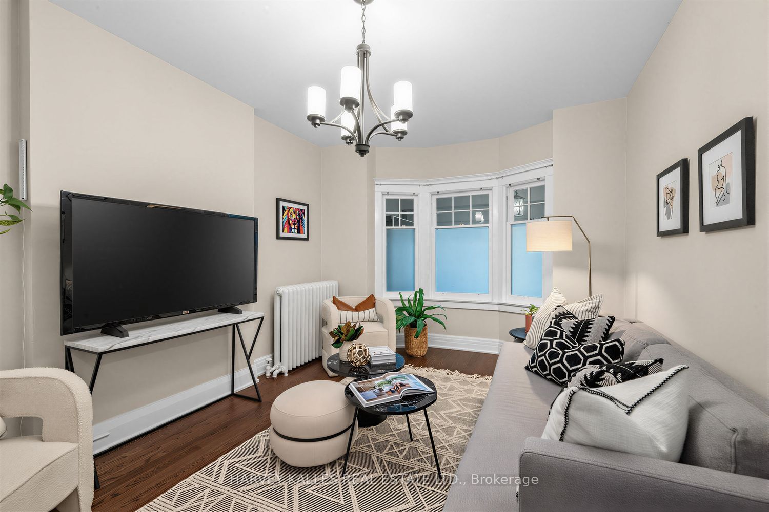 61 Appleton Avenue, Toronto, ON M6E 3A4 photo 4