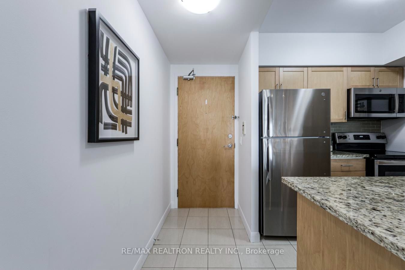 4968 Yonge Street 1505, Toronto, ON M2N 5N7 photo 3